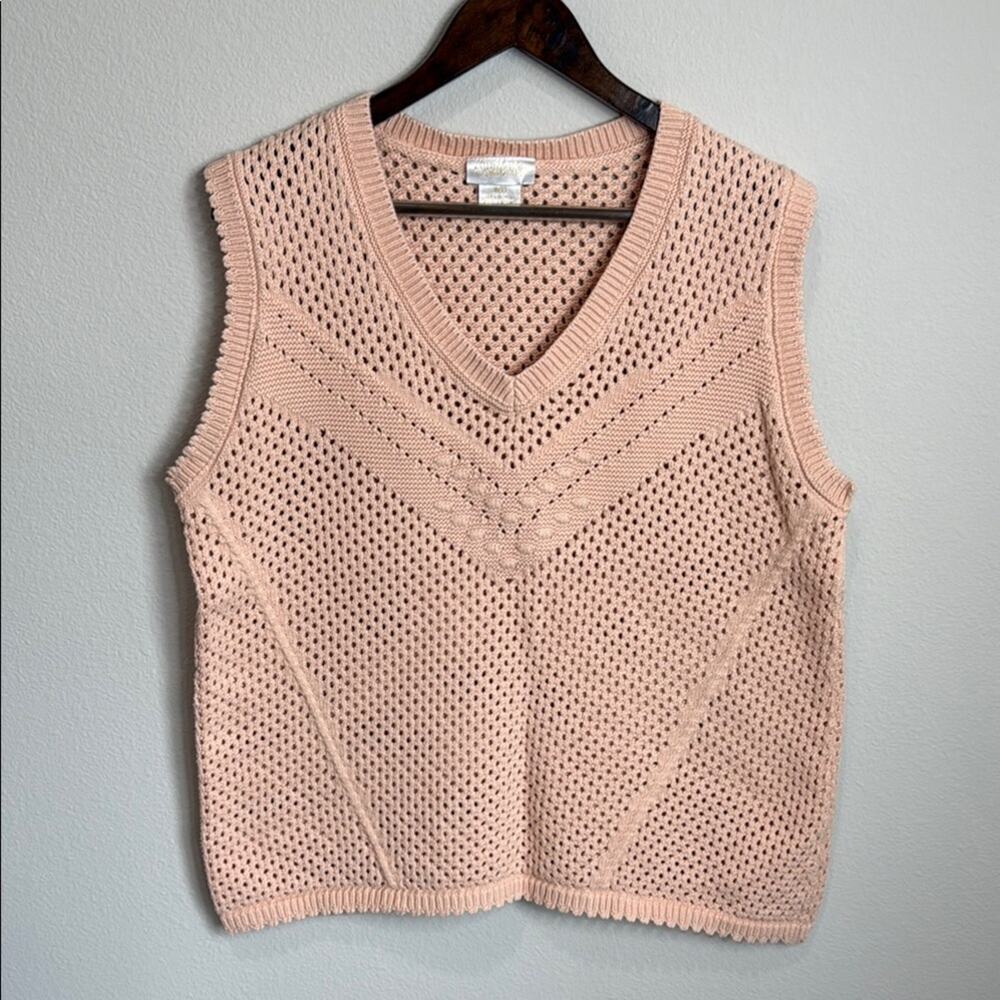 Starling Reine Peach V-Neck Crochet Sweater Vest Size M